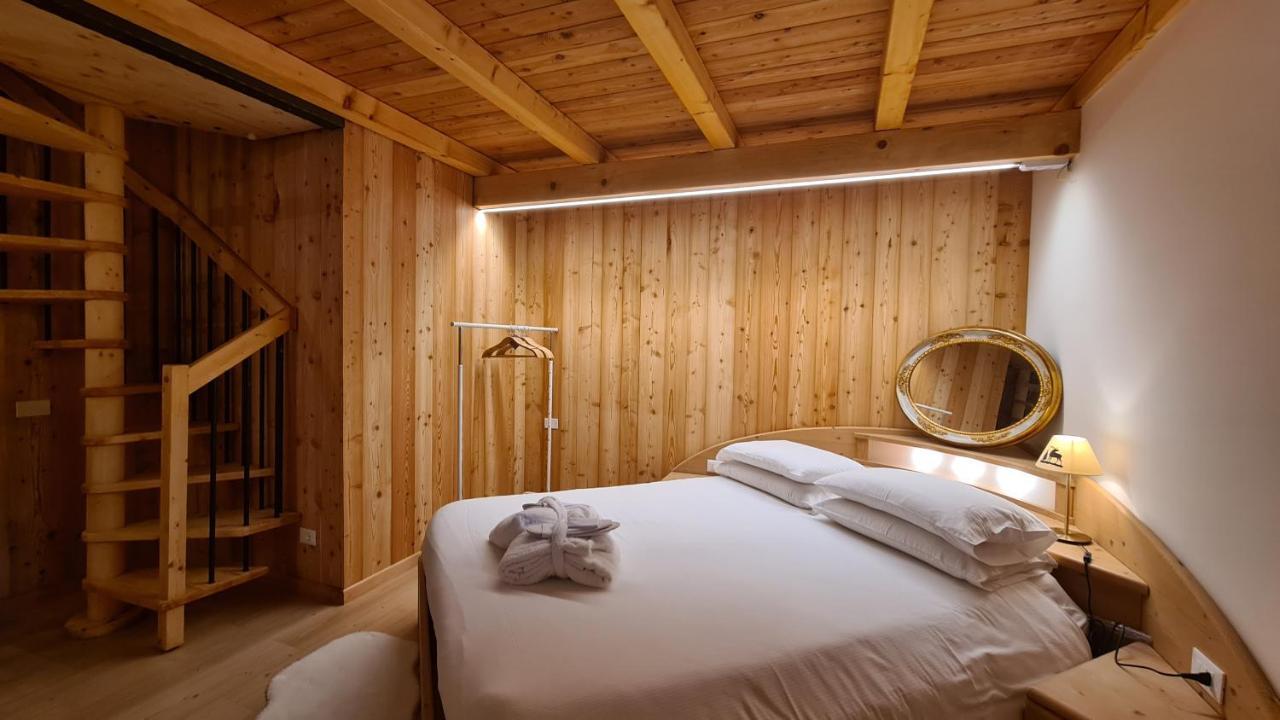 Baita Pra Petina Pale Di San Martino Siror 外观 照片